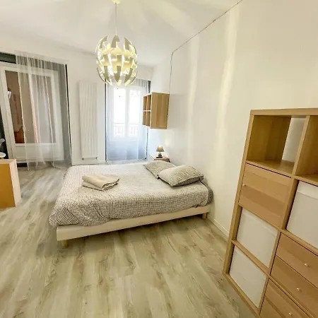 Le Stephanois Cozy Centre-ville Spacieux Apartment Saint-Etienne (Loire)